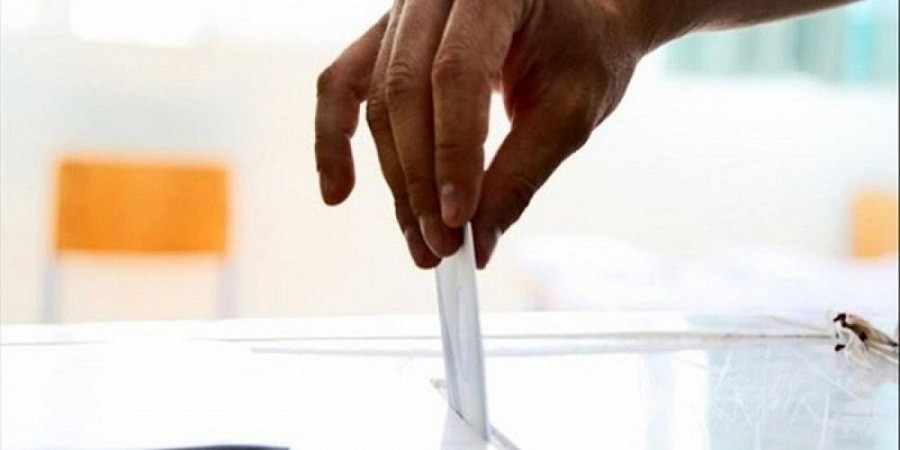 Πολίτης παραβίασε τον κανόνα - Φωτογράφισε το ψηφοδέλτιο του 