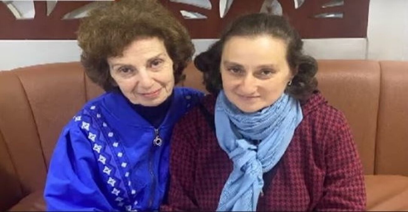 Πόλεμος στο Ισραήλ: Αυτές είναι οι δύο γυναίκες που απελευθέρωσε η Χαμάς – Μάνα και κόρη με ρωσική καταγωγή