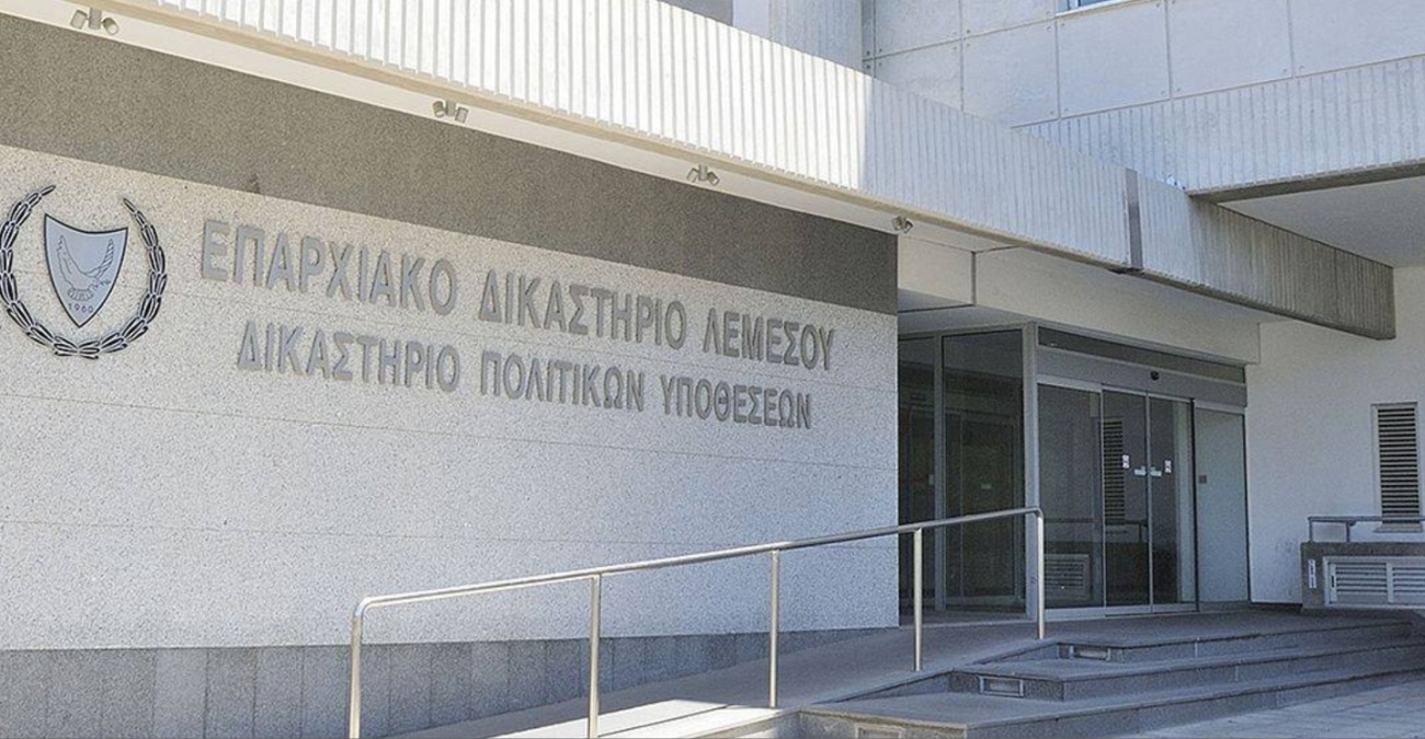 Στην φυλακή για έξι μέρες ο 79χρονος που ξυλοκόπησε 57χρονο – Επιχείρησε να μπει στο σπίτι του