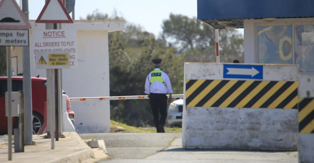 Έφεση για την κράτηση κατηγορούμενου στις Βάσεις: Το ζήτημα που βρέθηκε στο επίκεντρο
