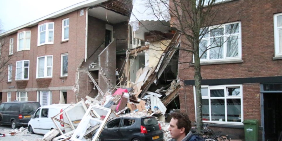 Τουλάχιστον ένα κτήριο κατέρρευσε από έκρηξη που σημειώθηκε στη Χάγη 