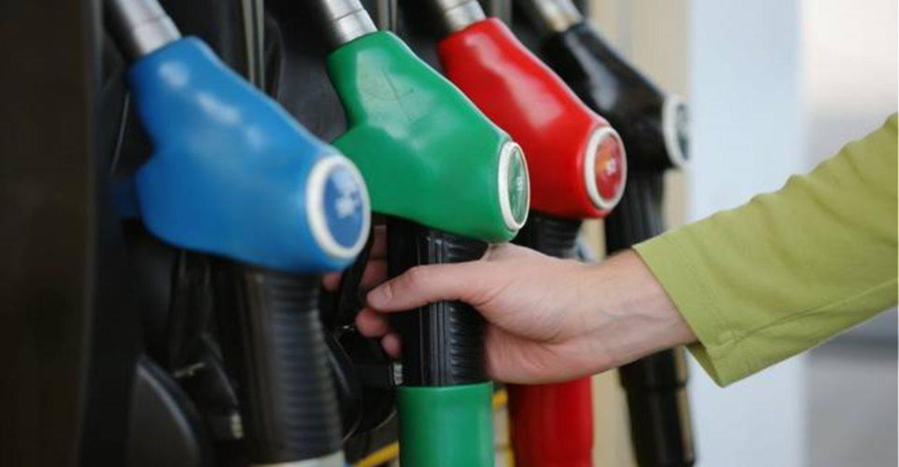 Απότομη η αύξηση στις τιμές των καυσίμων - Επανήλθε ο φόρος κατανάλωσης - Συνέρχεται εκτάκτως η Βουλή
