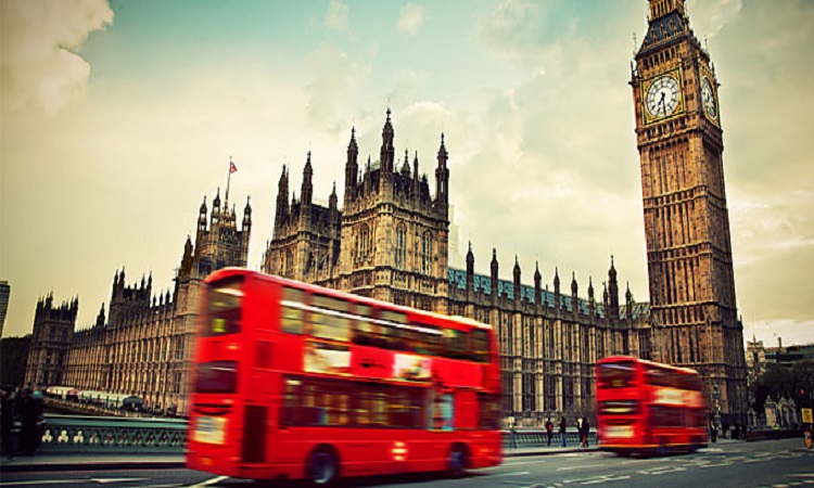 Expatistan: To Λονδίνο η τρίτη πιο ακριβή πόλη στον κόσμο με ένα από τα ακριβότερα δίκτυα συγκοινωνίας