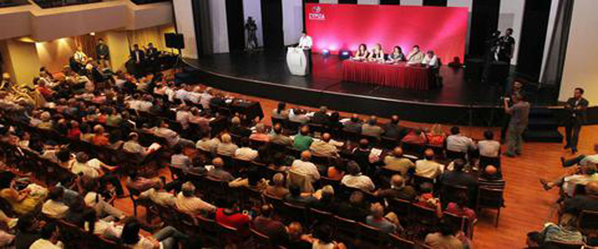 Μαραθώνια συνεδρίαση ΣΥΡΙΖΑ: Έκτακτο συνέδριο τον Σεπτέμβριο αποφάσισε η ΚΕ