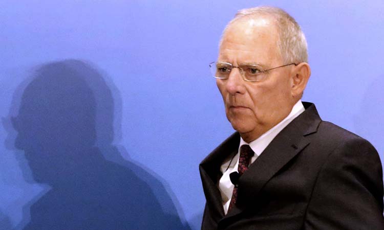 Σαπέν:  Ξεκάθαρη η διαφωνία στην πρόταση Σόιμπλε για προσωρινό Grexit
