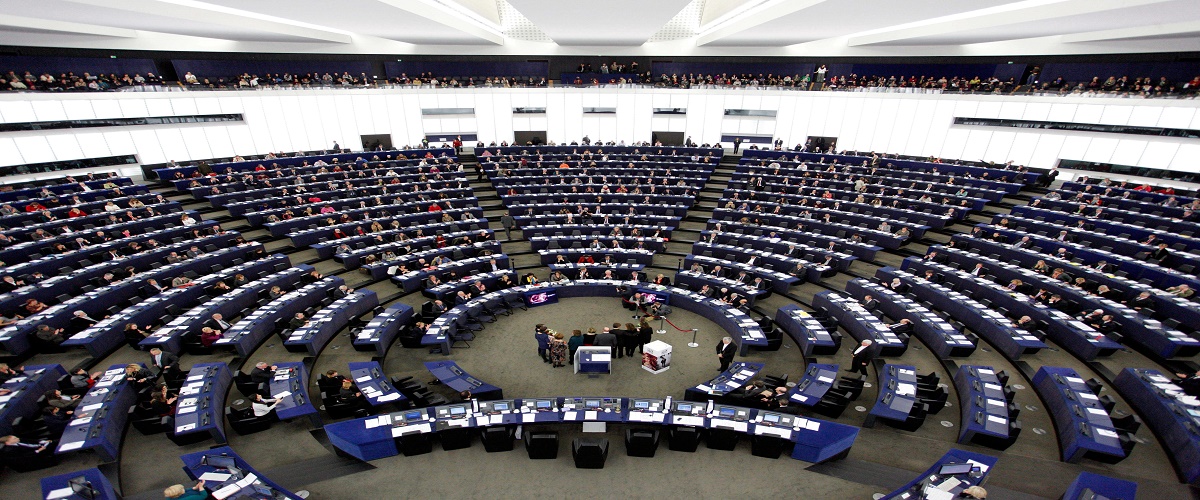 Το Ευρωκοινοβούλιο με ψηφισμα ζητα τροποποίηση του κανονισμού του Δουβλίνου για το θέμα των προσφύγων