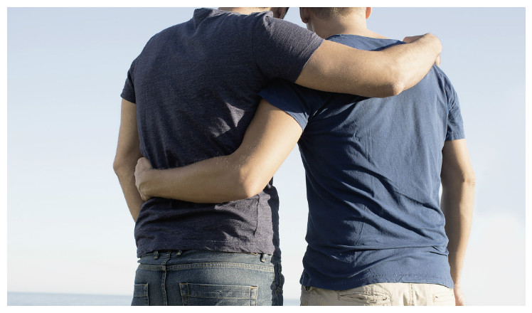 Σάλος! Έγιναν πρώτο θέμα και στην Ελλάδα οι δύο gay Κύπριοι που πιάστηκαν στα πράσα