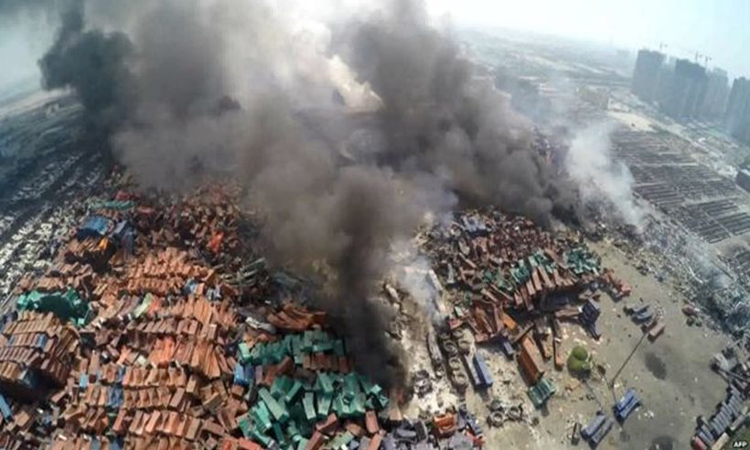 Κίνα: Βρέθηκε ζωντανός 31 ώρες μετά την έκρηξη στην Τιαντζίν