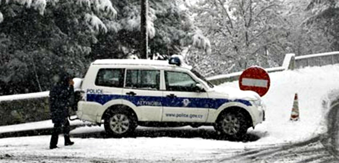 Έκλεισαν κι άλλοι δρόμοι εξαιτίας της κακοκαιρίας! Πυκνή χιονόπτωση και προβλήματα στο οδικό δίκτυο – Τι ανακοινώνει η Αστυνομία