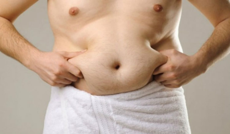 Λίπος στην κοιλιά: Οι 4 κακές συνήθειες που πρέπει να κόψεις