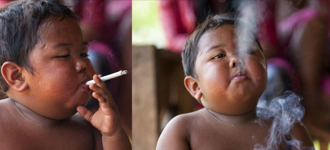 Η νέα ζωή του δίχρονου παιδιού που κάπνιζε 40 τσιγάρα τη μέρα - Πως είναι σήμερα στα 9 του χρόνια