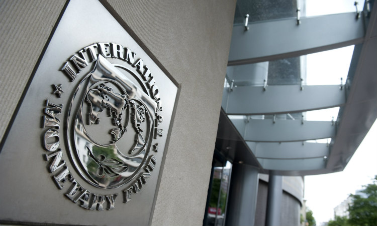 Μικρή επιβράδυνση για την κυπριακή οικονομία, βλέπει το ΔΝΤ