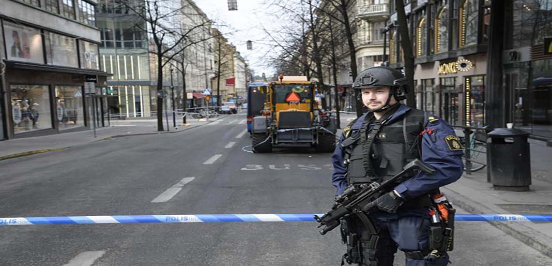 Αποδέχεται ότι διέπραξε τρομοκρατικό αδίκημα ο ύποπτος της επίθεσης στη Στοκχόλμη