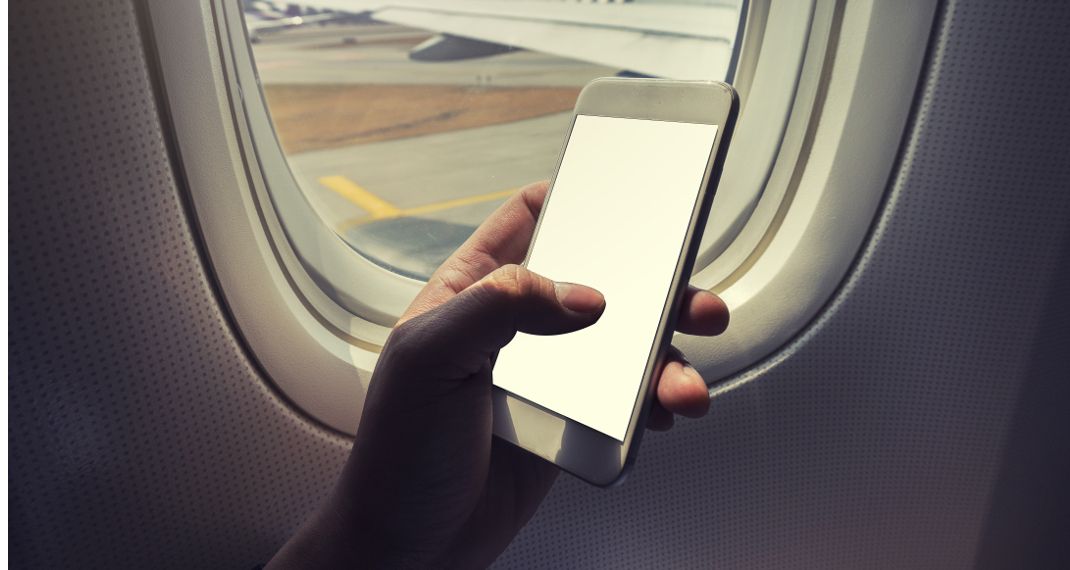 Τι θα συμβεί αν δεν κλείσεις το κινητό στο αεροπλάνο