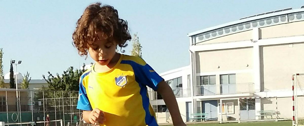 Nα του ζήσει: Αυτό το ταλεντάκι είναι γιος γνωστού Κύπριου ποδοσφαιριστή! Βαδίζει στα χνάρια του πατέρα του