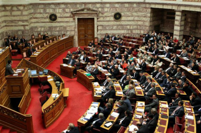 Πρόταση για πρόωρες 'εκλογές' την Πέμπτη στη 'βουλή' από το ΚΚΔ