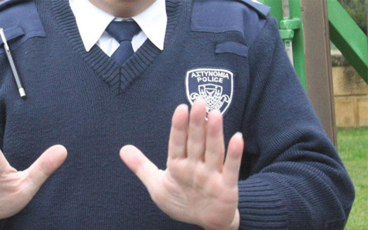 1000 ΜΠΡΑΒΟ σε Αστυνομικό στην Πάφο! Έσωσε 39χρονο που λιποθύμησε από αλλεργικό σοκ