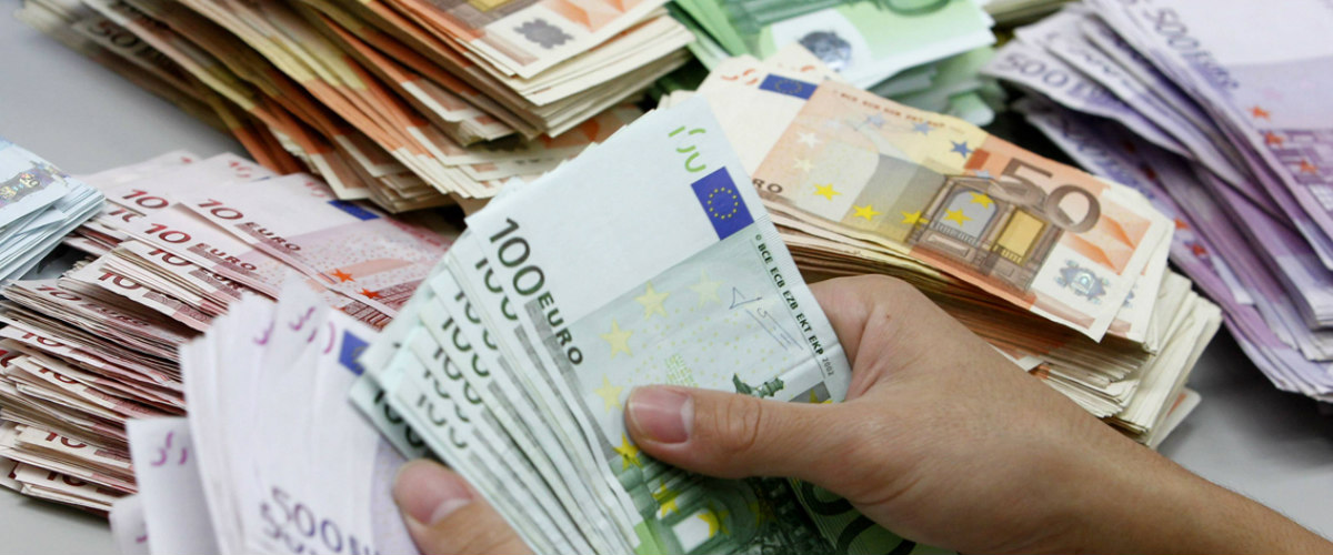 ΑΠΟΦΑΣΗ - ΣΤΑΘΜΟΣ: 'Εκδοση πρώτων διαταγμάτων απαλλαγής οφειλών για δάνεια ύψους μέχρι 25 χιλιάδες ευρώ
