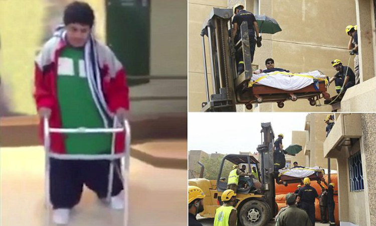 Μπράβο του! Παχύσαρκος 24χρονος περπατά για πρώτη φορά αφού έχασε 320 κιλά! Είχε φτάσει τα 610