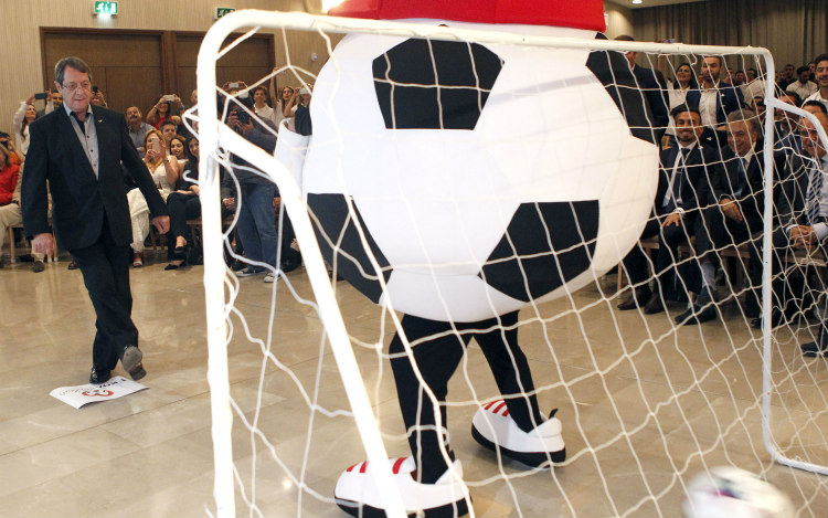 Ο εθελοντικός οργανισμός ποδοσφαιριστών  «Γκολ στη Ζωή» ανακοινώθηκε και επίσημα στην παρουσία του Νίκου Αναστασιάδη