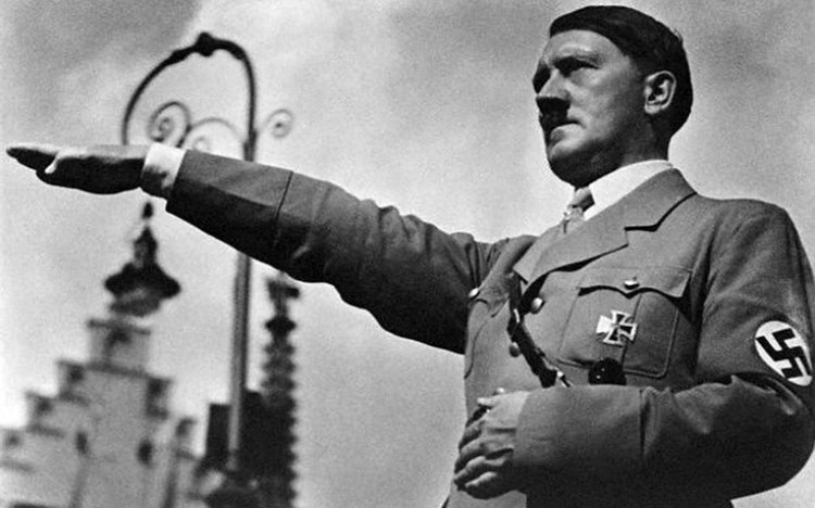 Ο Χίτλερ είχε μόνο έναν όρχι! Τι γράφουν γερμανικά ΜΜΕ