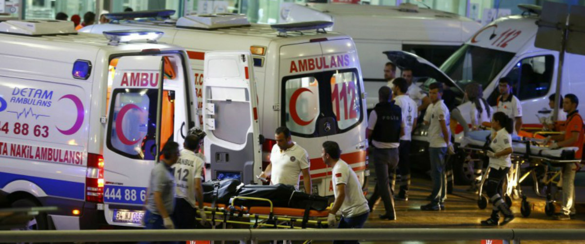 Λουτρό αίματος στο αεροδρόμιο της Κωνσταντινούπολης: Στους 41 οι νεκροί