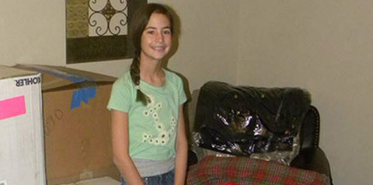 Μία 12χρονη με μεγάλη καρδιά -Μάζεψε 1.000 παλτά για τους άστεγους