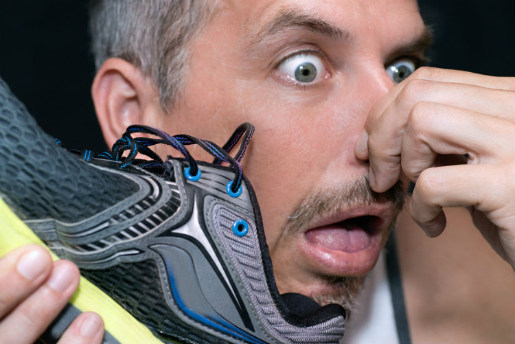 6 tips για να μη μυρίζουν τα παπούτσια!