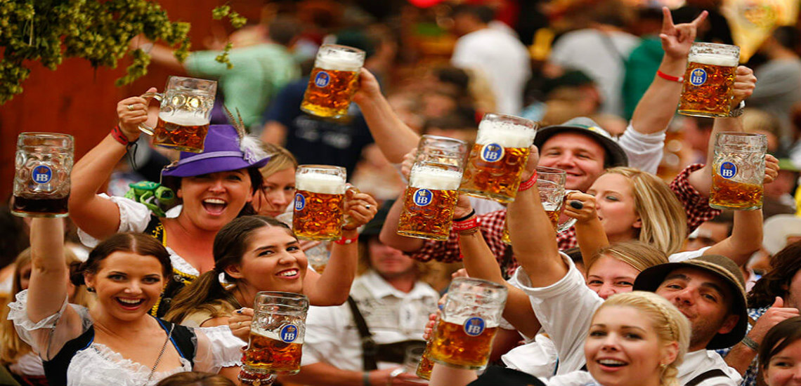 Νέα μελέτη: Δύο ποτήρια μπύρα μπορεί να κάνουν περισσότερο καλό από ένα παυσίπονο!