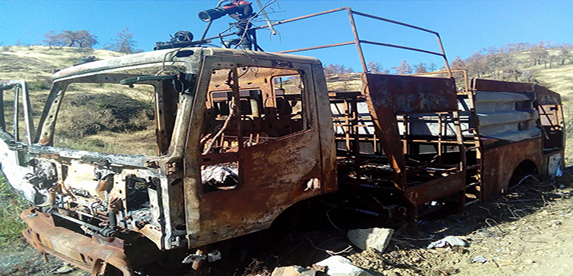Το πυροσβεστικό όχημα που κάηκε στην πυρκαγιά της Σολέας παραμένει στο σημείο - Ποιός ο λόγος σύμφωνα με τον Τσιντίδη - ΦΩΤΟΓΡΑΦΙΕΣ