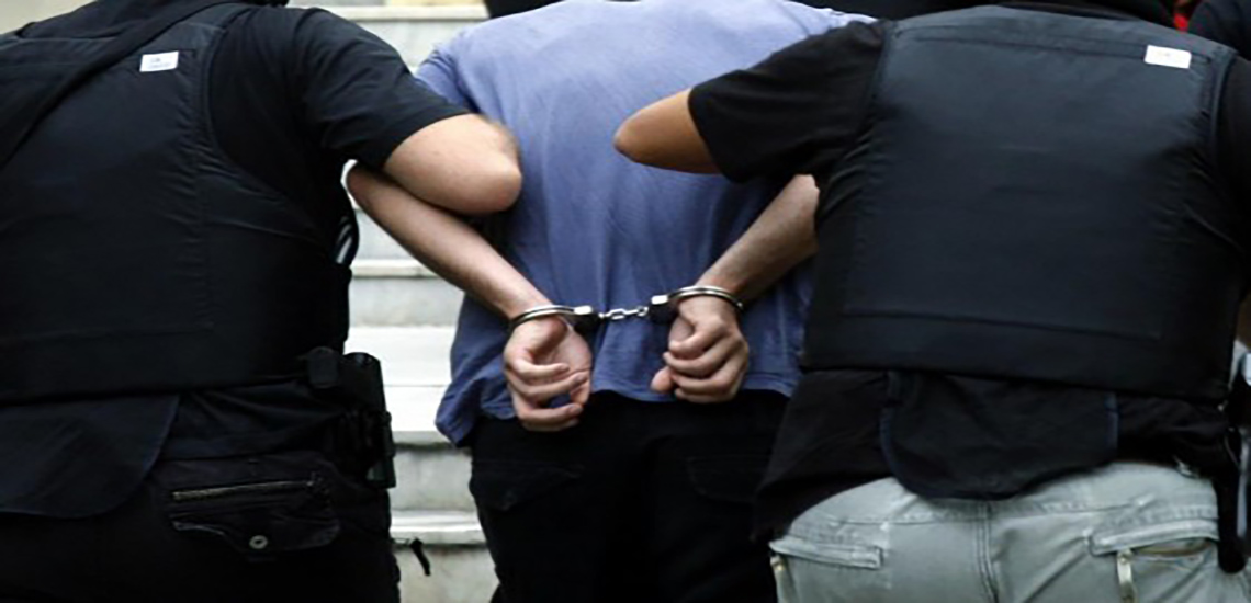 ΕΠΑΡΧΙΑ ΑΜΜOΧΩΣΤΟΥ: Συνέλαβαν τον υπαίτιο για την ληστεία που είχε γίνει δύο μήνες πριν