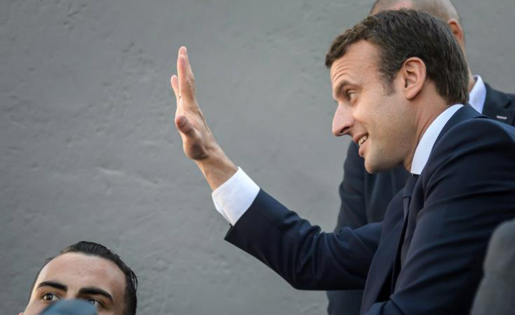 Εκλογές Γαλλίας: Ο Μακρόν οδεύει προς μια συντριπτική νίκη - Oι εκτιμήσεις για έδρες