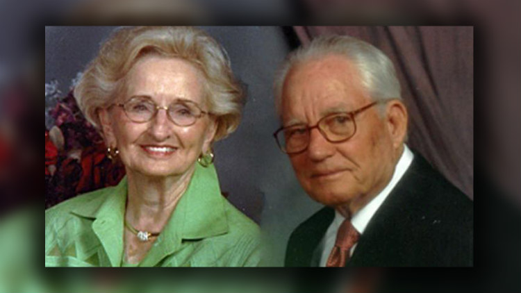 Μαζί στη ζωή μαζί και στον θάνατο μετά από 74χρόνια γάμου! Πέθαναν με λίγες ώρες διαφορά
