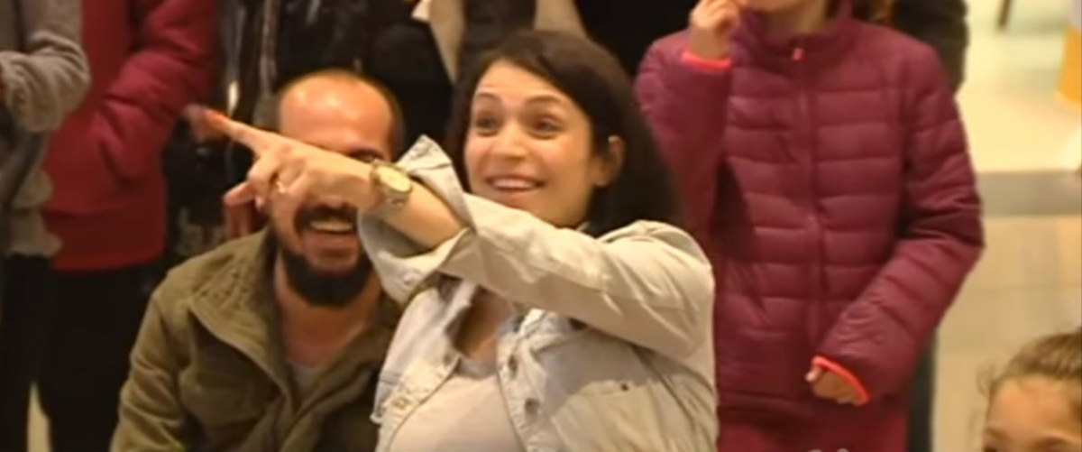 Λευκωσία: Έγκυος έμπηξε τα κλάματα στη μέση του Mall! Δείτε τι ακριβώς έγινε (VIDEO)