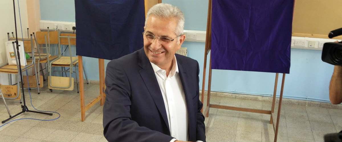 Α. Κυπριανού: «Η σημερινή εκλογική αναμέτρηση αποτελεί κορυφαία στιγμή για τη Δημοκρατία» - Άσκησε το εκλογικό του δικαίωμα