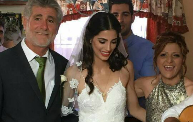 Παντρεύτηκε αγαπημένη Κύπρια ηθοποιός! Έλαμπε από ευτυχία δίπλα στον καλό της
