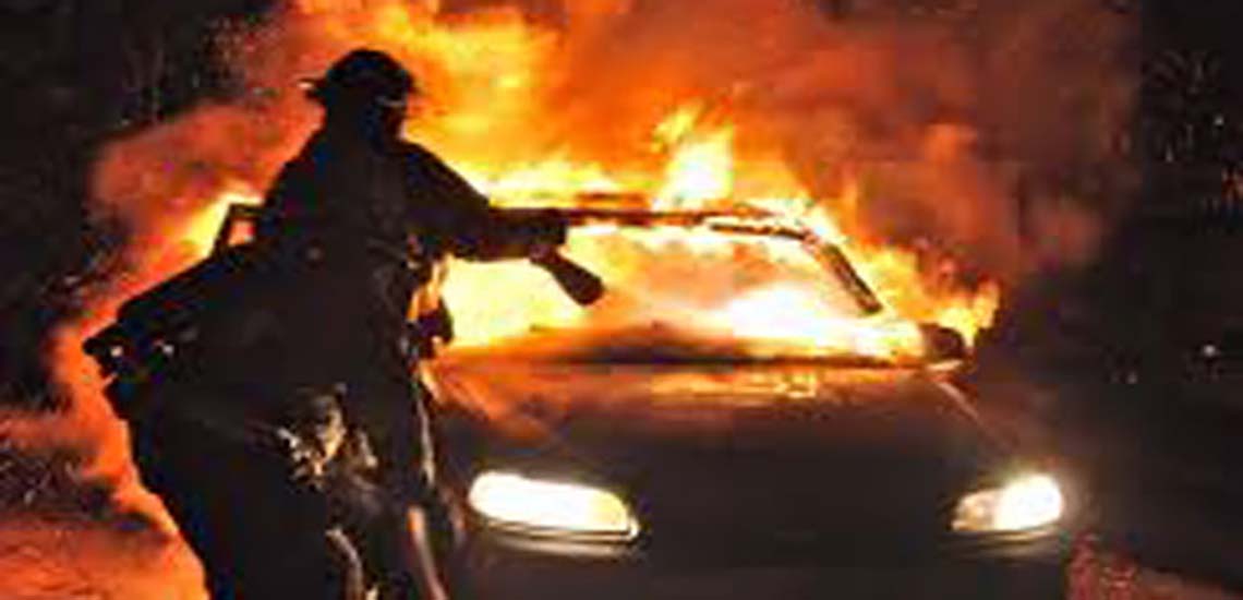 ΜΑΚΕΔΟΝΙΤΙΣΣΑ: Καταστράφηκε ολόκληρο αυτοκίνητο από πυρκαγιά - Από τι προκλήθηκε η πυρκαγιά