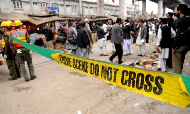 Επίθεση καμικάζι με νεκρό υπουργό στο Πακιστάν