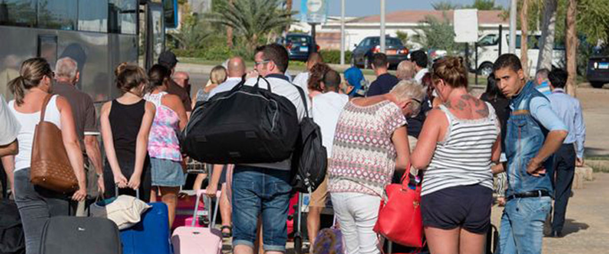 Η ιστοσελίδα Hotels Combined φανερώνει τις προθέσεις Βρετανών τουριστών για την Κύπρο