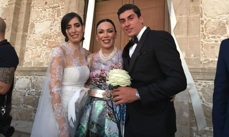 Ο λαμπερός γάμος της κόρης βουλευτή του ΔΗΣΥ στην Πάφο! VIDEO