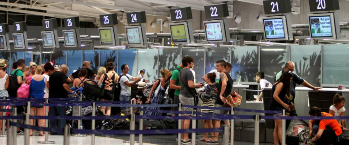 Αεροδρόμιο Λάρνακας: Hθελε να ταξιδέψει στην Ελβετία και τελικά «ταξίδεψε» στα κρατητήρια