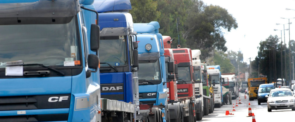 Βρετανικές Βάσεις και Κυπριακές αρχές ανέκοψαν τρία φορτηγά από τα κατεχόμενα – Τι προσπάθησαν να μεταφέρουν οι Τ/κ
