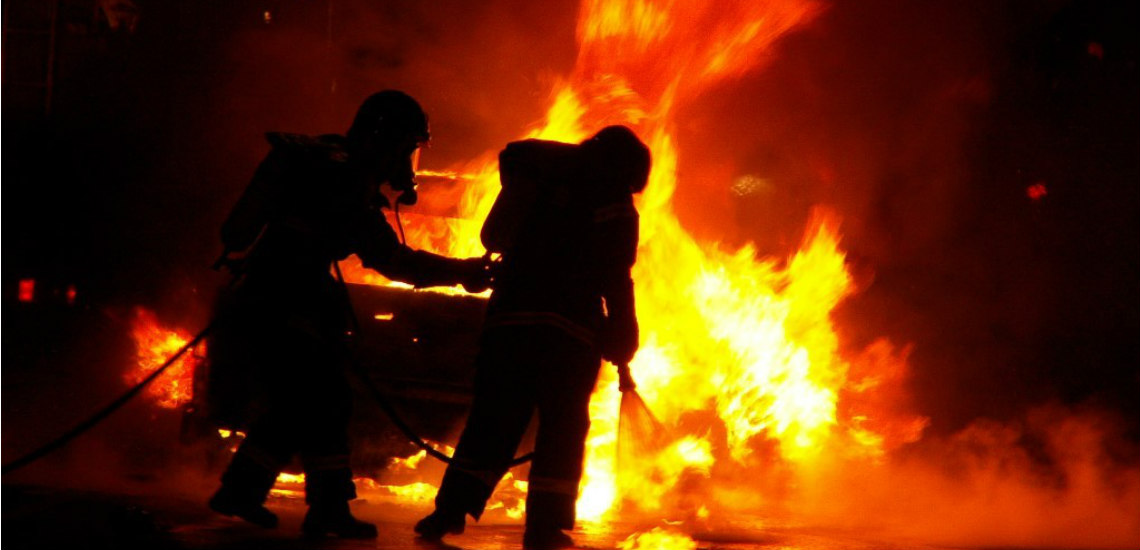 ΛΕΥΚΩΣΙΑ: Εκτεταμένες ζημιές σε αυτοκίνητο μετά από φωτιά