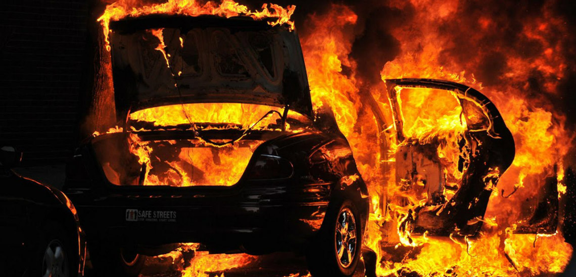 ΛΕΜΕΣΟΣ: Έκαψαν την Jaguar ιδιοκτήτη γνωστής μπυραρίας