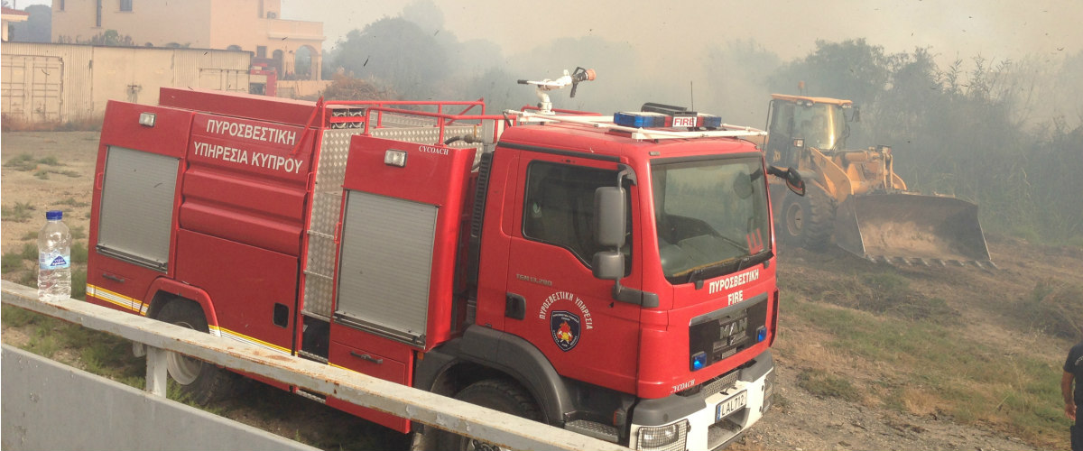Πυρκαγιά σε σχολείο στη Λάρνακα – Σφοδροί άνεμοι στην περιοχή