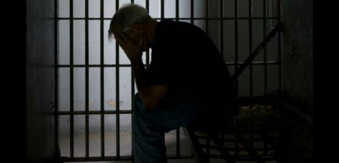 ΠΑΦΟΣ: Συνελήφθη ο 69χρονος που μετέτρεψε το σπίτι του σε οπλοστάσιο – Η στάση του απέναντι στους Αστυνομικούς