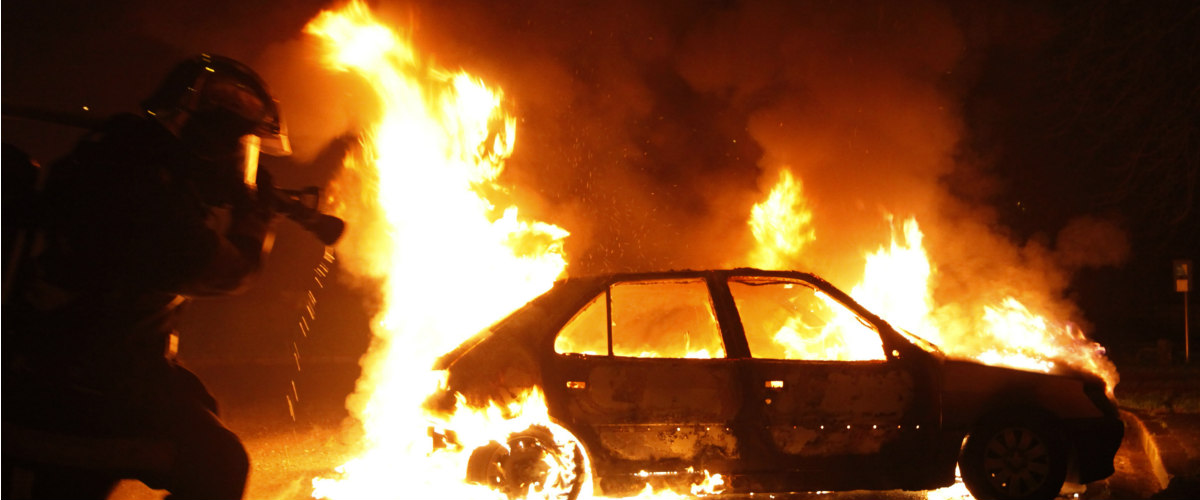 ΛΑΚΑΤΑΜΙΑ: Του έκαψαν το αυτοκίνητο – Υποψιάζεται τους δράστες