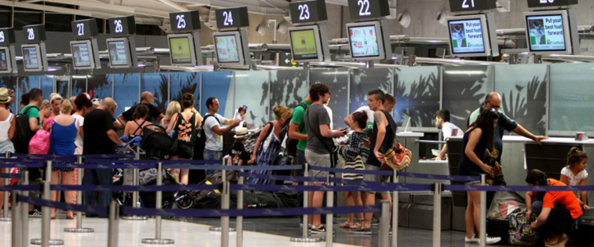 Αεροδρόμιο Λάρνακας: 32χρονος σκόπευε να προμηθεύσει την κυπριακή αγορά με αναβολικά - Στην κατοχή του και ναρκωτικά