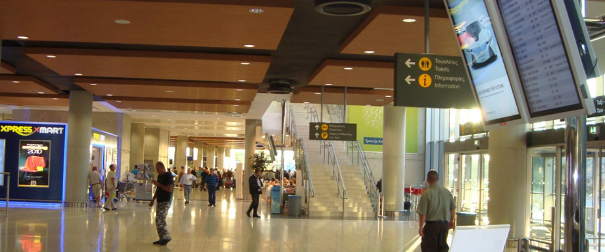 Τούρκοι το έπαιζαν Ιταλοί στο αεροδρόμιο Λάρνακας – Ήρθαν παράνομα μέσω κατεχομένων