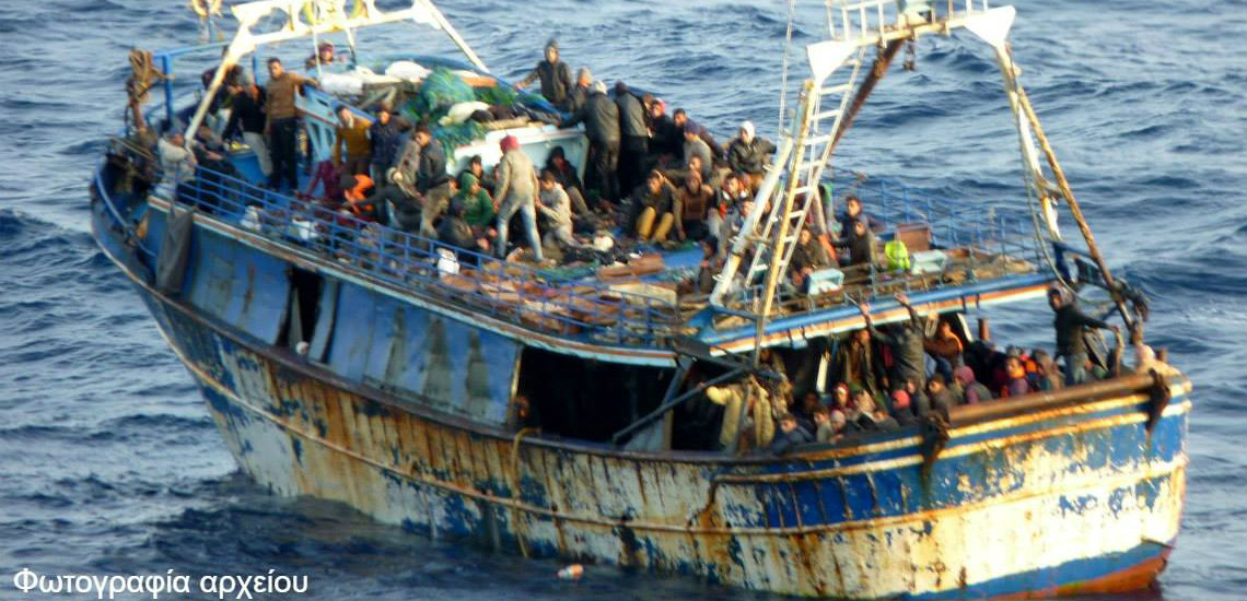 Μεγάλη επιχείρηση σε εξέλιξη – Βάρκα με μετανάστες πλέει ανοικτά της Κύπρου – Σηκώθηκε ελικόπτερο του στρατού